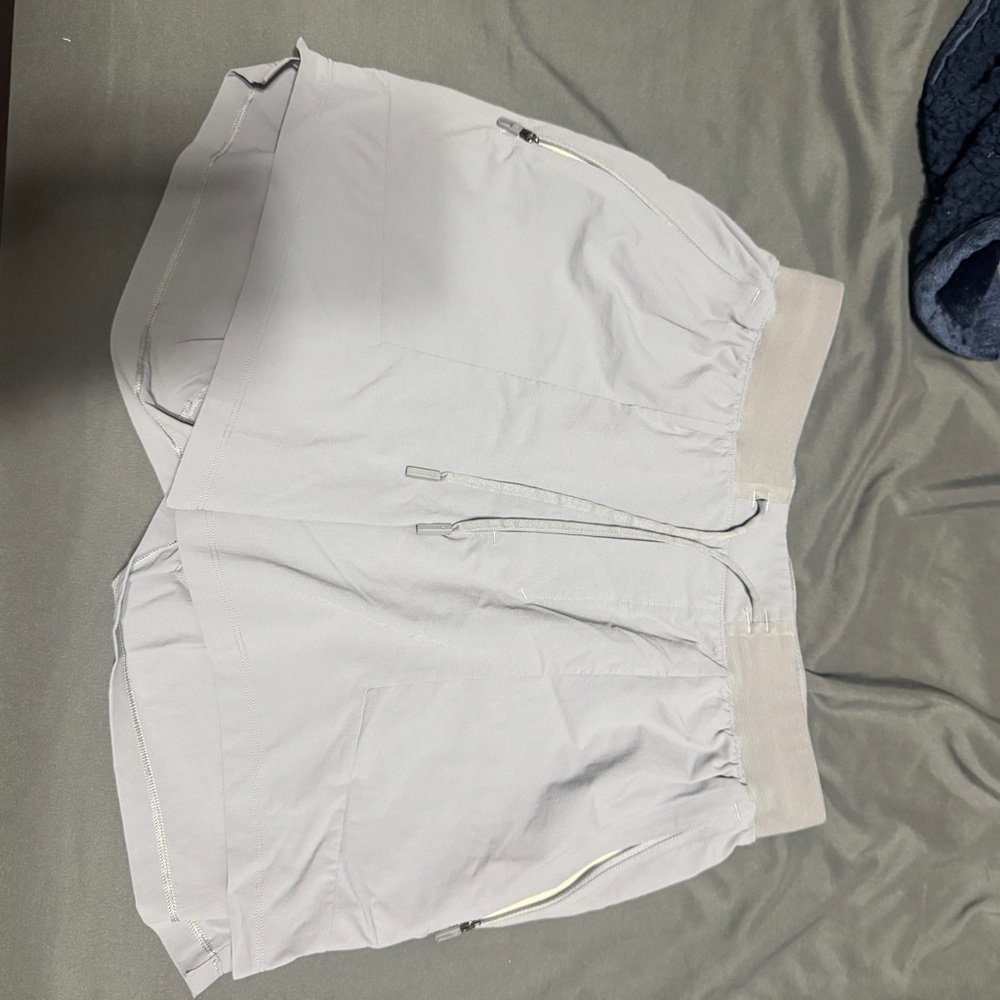 mens lululemon lisence to train shorts 5 in linerless grey small